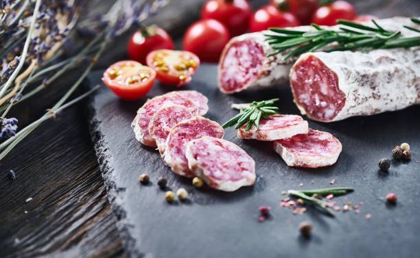 JLaw с имбирем и Уэст с бурбоном: мясо из пробирок из тканей знаменитостей — Huffpost