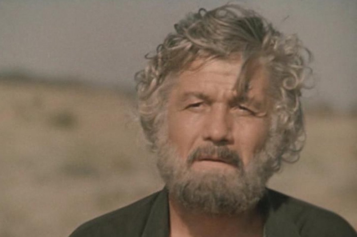 Не был нужен при жизни, не нужен и после смерти. Могила «Будулая» заброшена