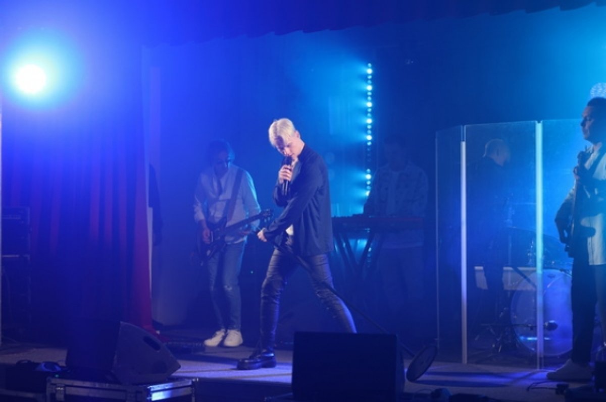 SHAMAN выступил в Можайской женской колонии с новой песней «Мама»